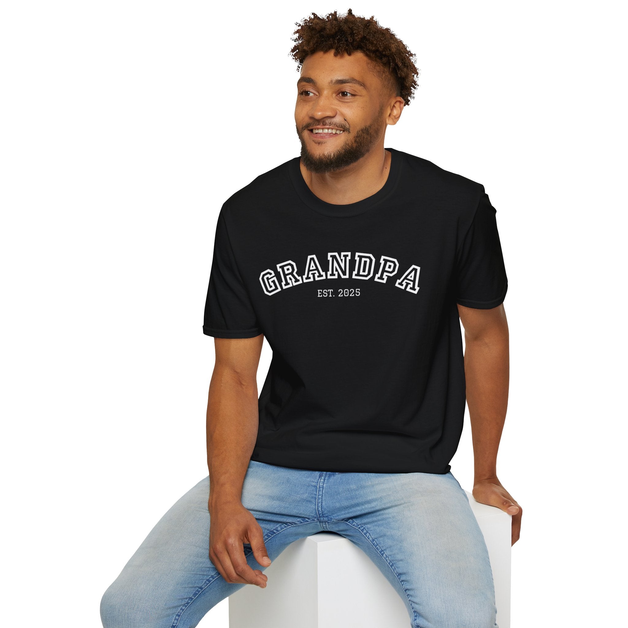 Grandpa Est. 2025 T‑Shirt