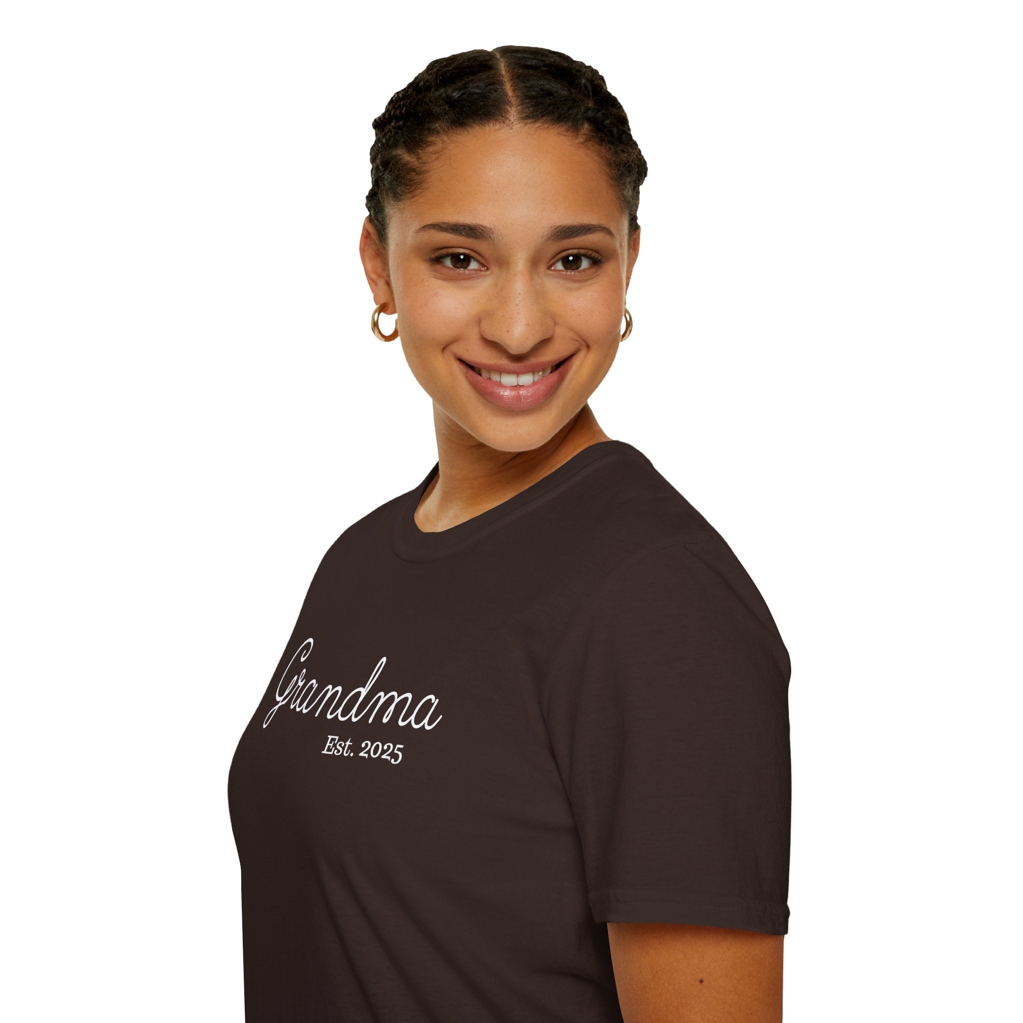 Grandma Est. 2025 T-Shirt